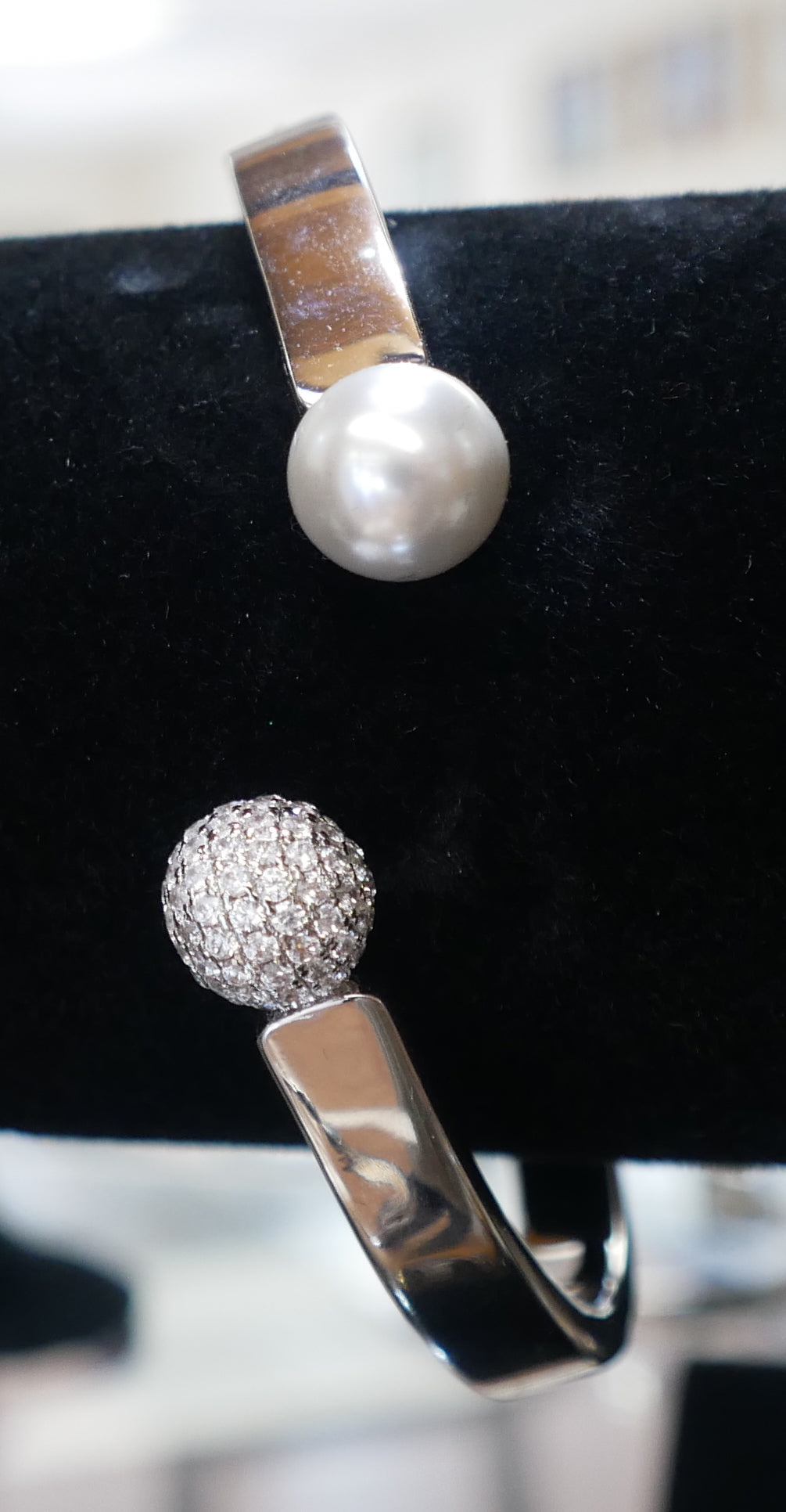 Hinged Gold Colored Bracelet